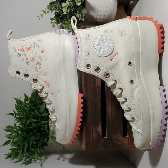 Converse Run Star Hike Hi Platform Embroidered Floral Unisex Sz: /A01583C - Picture 8 of 14